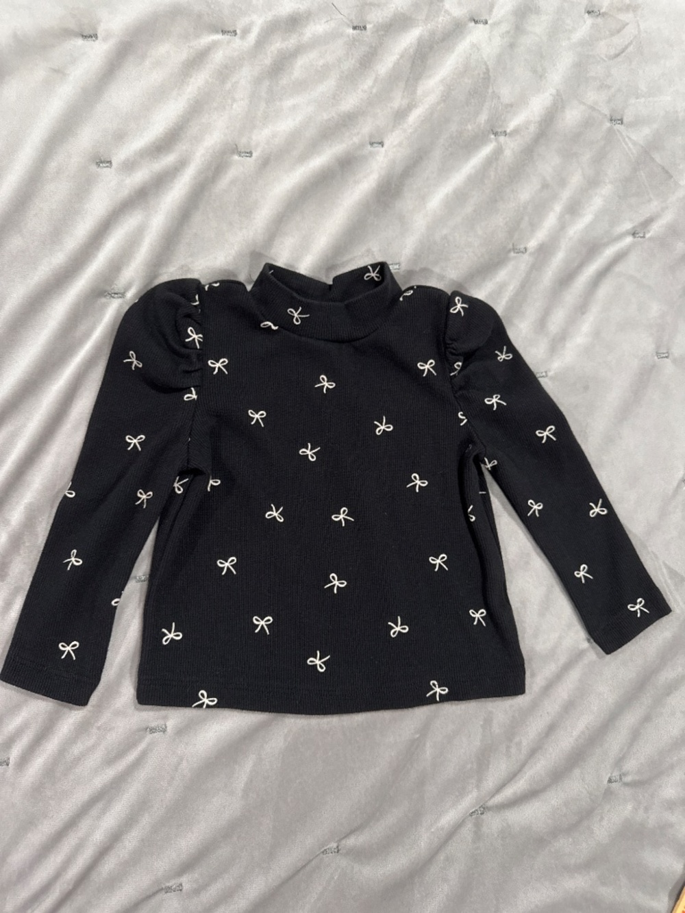 Baby clothes black bow print baby gap top and a wide leg old navy pants 12M -18M - Picture 2 of 7